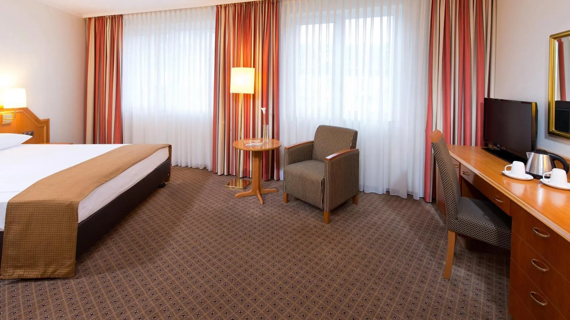 Leonardo Hotel Duesseldorf City Center 4*, Düsseldorf Tyskland