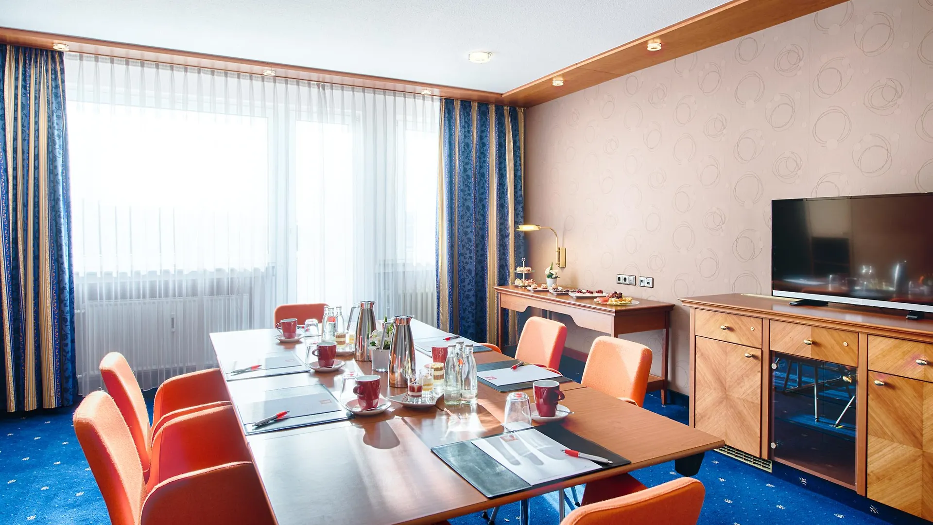 Leonardo Hotel Duesseldorf City Center 4*, Dusseldorf